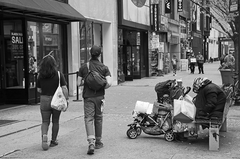 Homeless : Street Life : New York : Personal Photo Projects :  Richard Moore Photography : Photographer : 